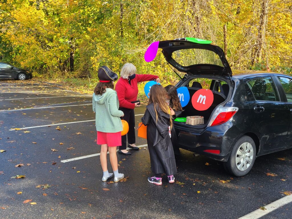Faith Lutheran Church - Trunk or Treat - Halloween Extravaganza!!!