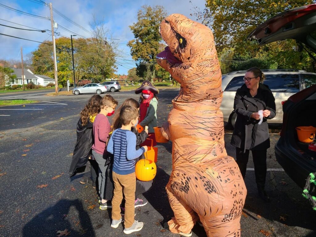 Faith Lutheran Church - Trunk or Treat - Halloween Extravaganza!!!